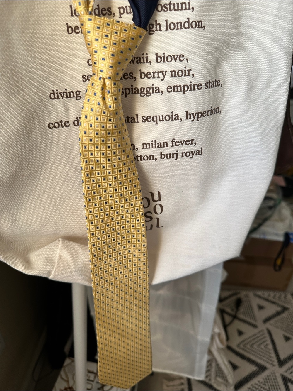 Tommy Hilfiger Yellow Geometric Silk-Effect Tie